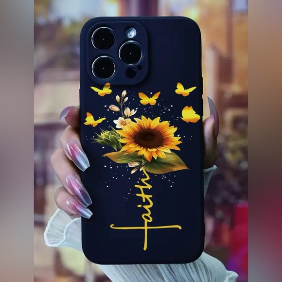 iPhone Case 12 - Picture 4 of 4